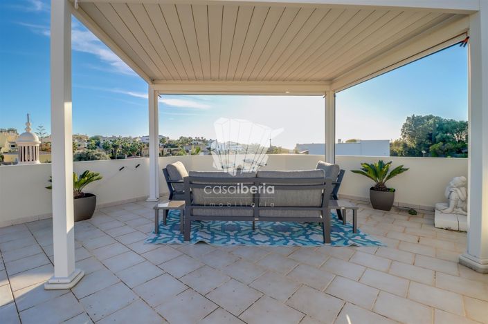 Image No.41-4 Bed House for sale