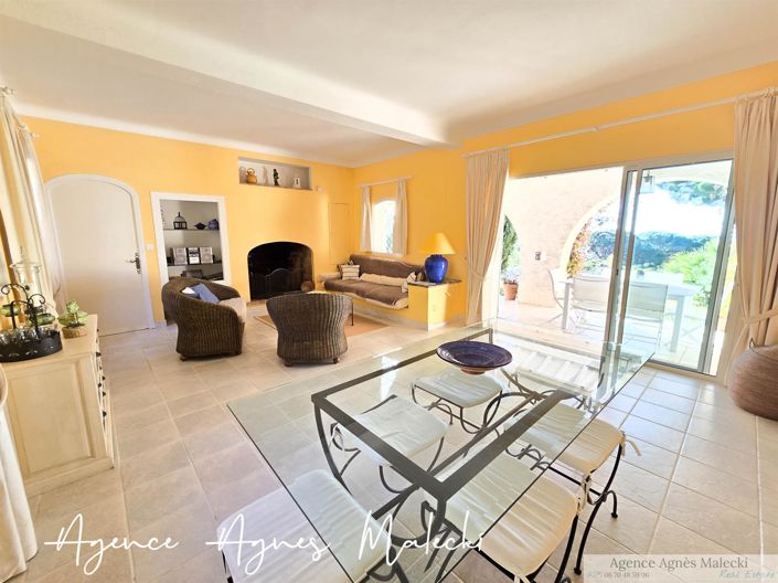 Image No.10-4 Bed House for sale