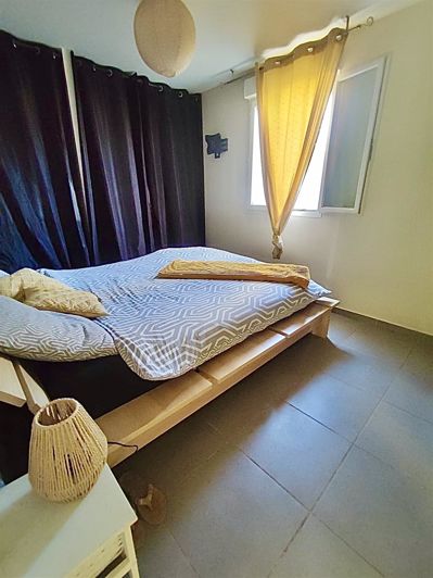 Image No.13-3 Bed House for sale