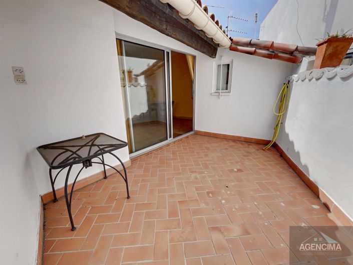 Image No.3-3 Bed House for sale