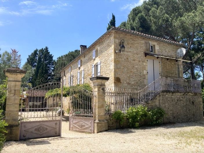 Image No.35-10 Bed House for sale