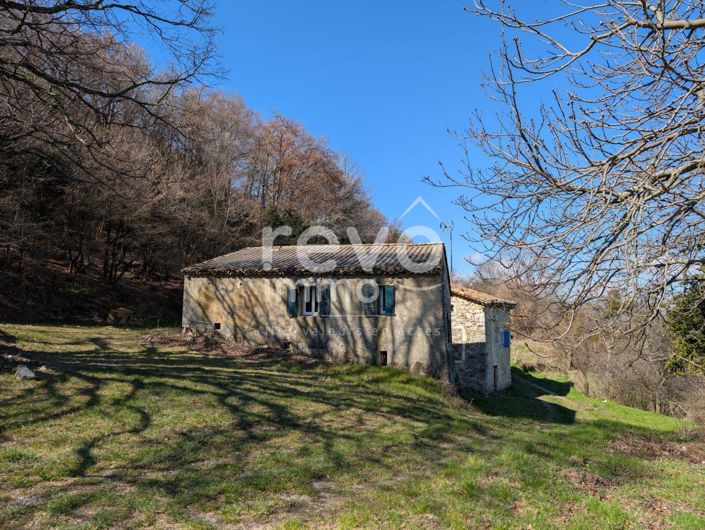 Image No.2-Maison de 6 chambres à vendre à Roche-Saint-Secret-Béconne