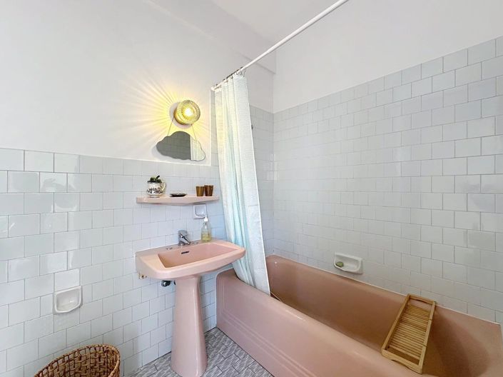 Image No.6-Apartment for sale