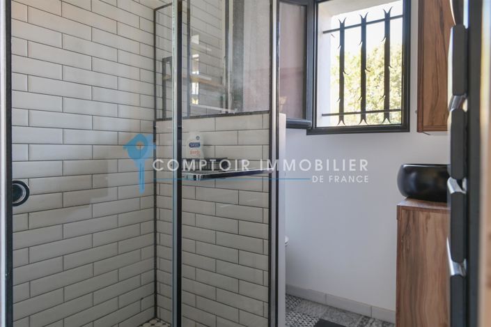 Image No.25-3 Bed House for sale