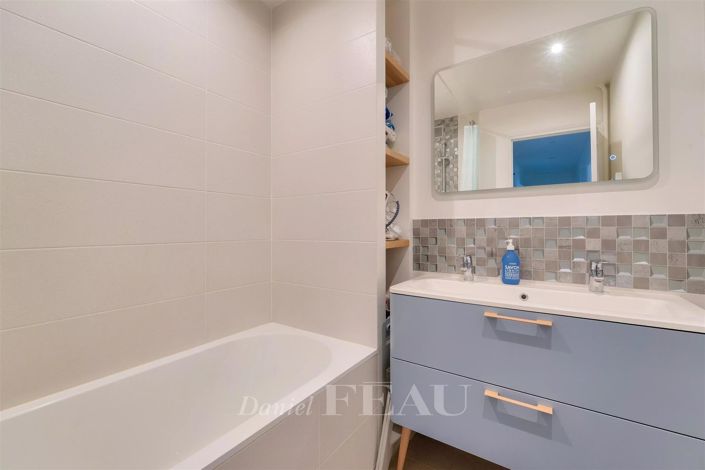 Image No.13-4 Bed Apartment for sale