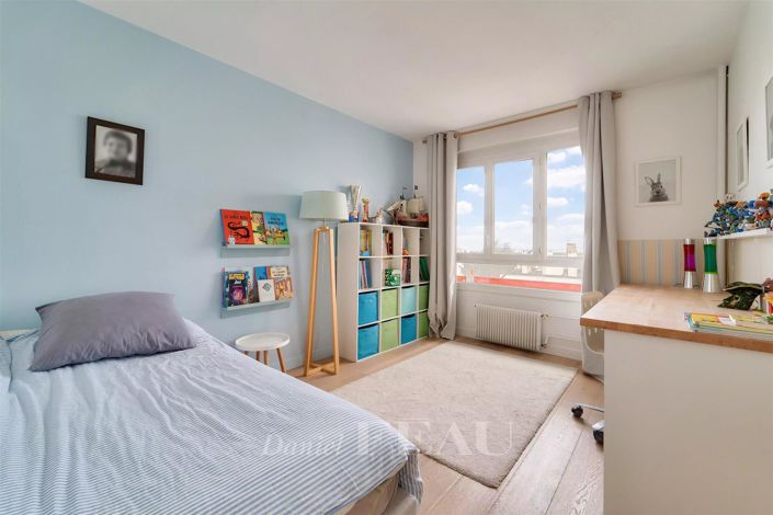 Image No.15-4 Bed Apartment for sale