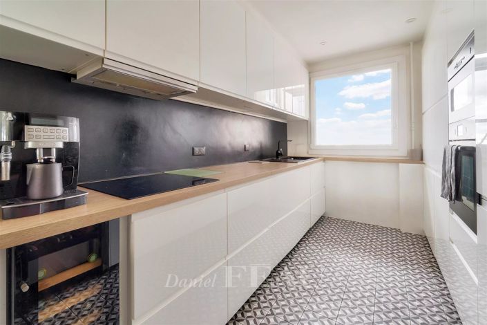 Image No.8-4 Bed Apartment for sale