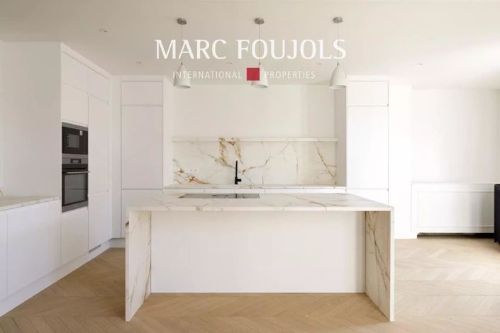 Image No.2-3 Bed Apartment for sale