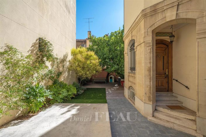 Image No.15-4 Bed Apartment for sale