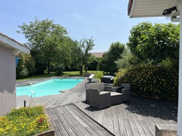 1 - Bordères-sur-l'Echez, House