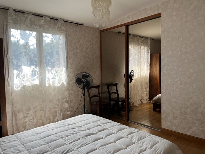 Image No.7-3 Bed House for sale