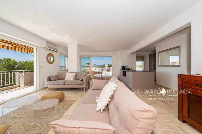 Image No.8-2 Bed Apartment for sale