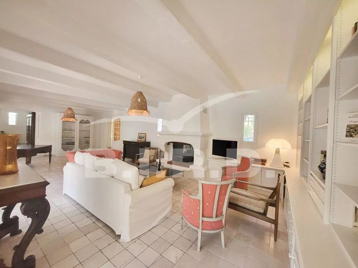 Image No.5-Maison de 5 chambres à vendre à Fréjus