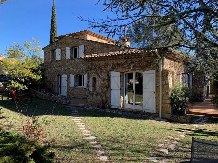 Image No.9-8 Bed House for sale