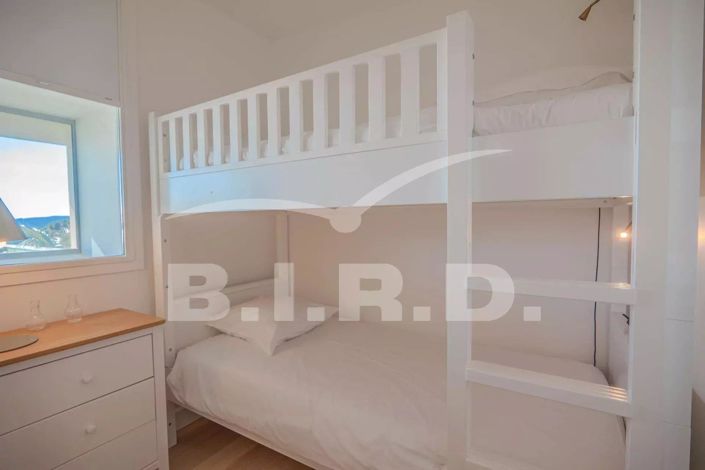 Image No.17-4 Bed House for sale