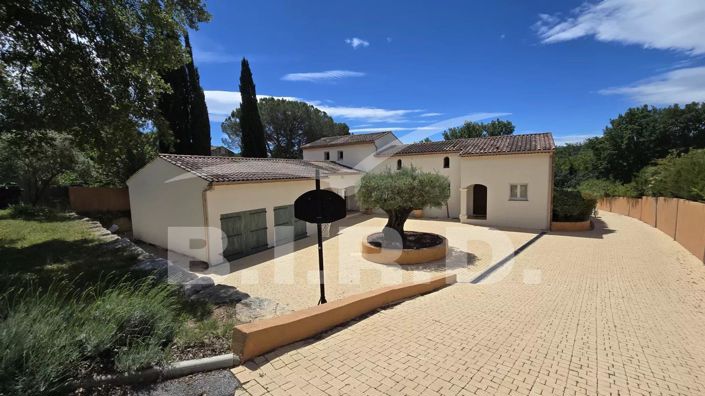 Image No.13-3 Bed House for sale