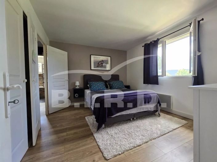 Image No.7-3 Bed House for sale