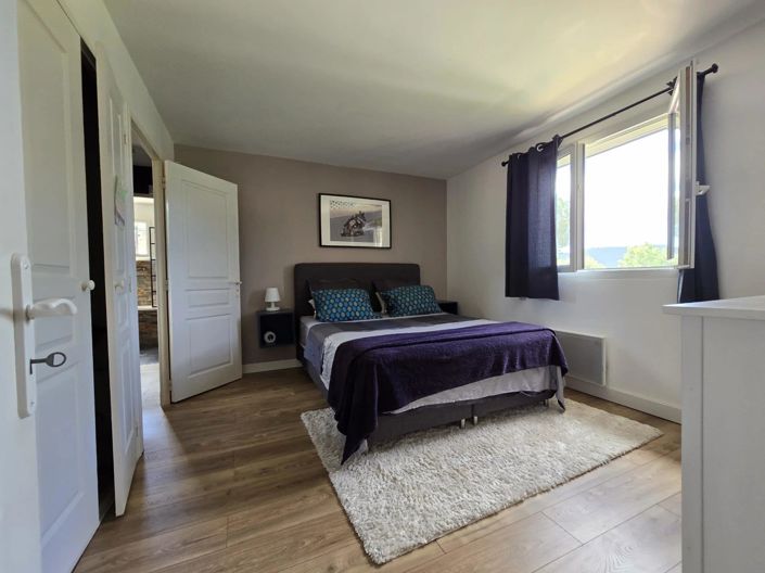 Image No.7-3 Bed House for sale