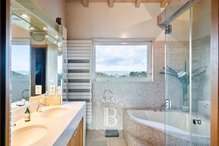 Image No.15-Maison de 4 chambres à vendre à Urrugne