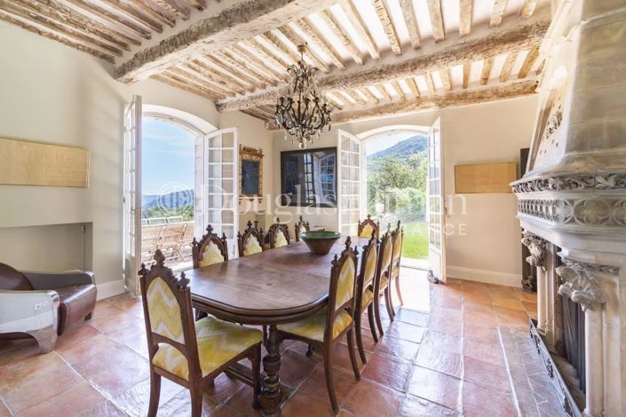 Image No.18-Maison de 11 chambres à vendre à Nice