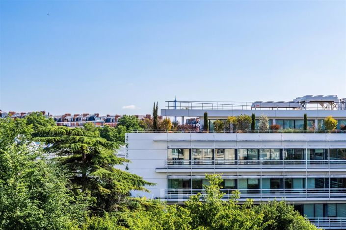 Image No.12-3 Bed Apartment for sale