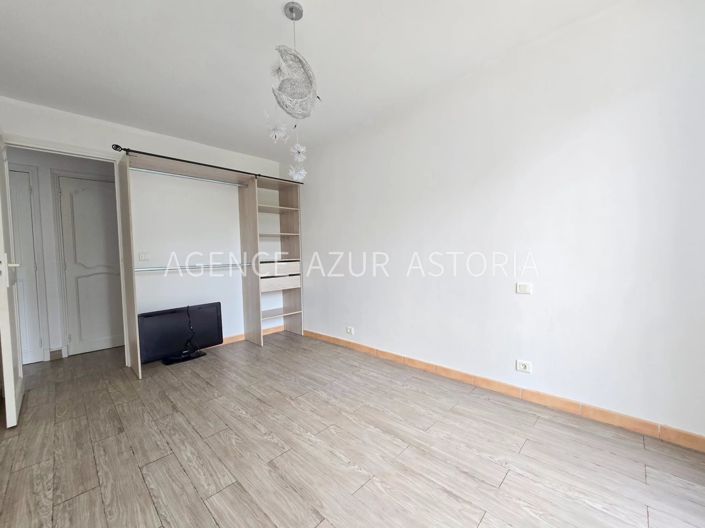 Image No.11-Appartement de 1 chambre à vendre à Saint-Raphael