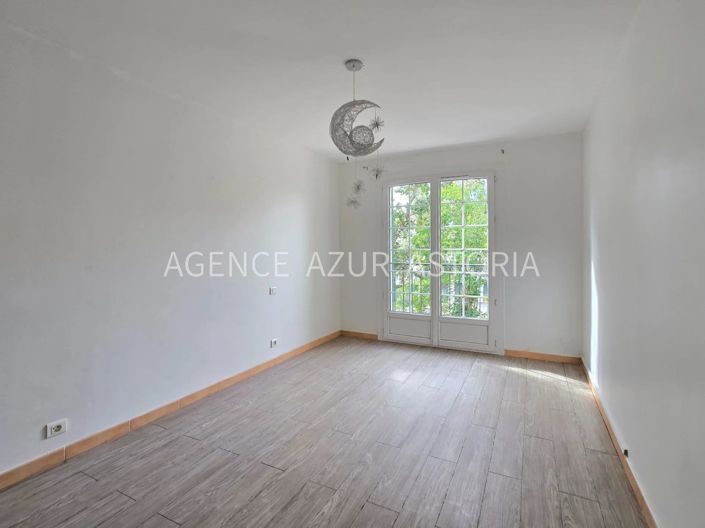 Image No.9-1 Bed Apartment for sale