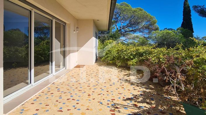 Image No.3-Maison de 5 chambres à vendre à Saint-Raphael