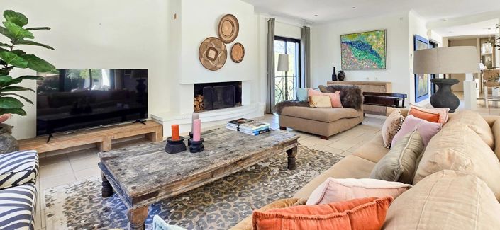 Image No.5-6 Bed House for sale