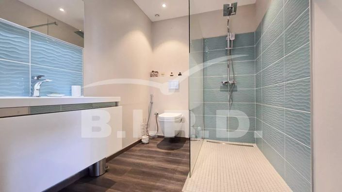 Image No.19-4 Bed House for sale