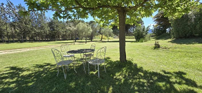 Image No.26-4 Bed House for sale