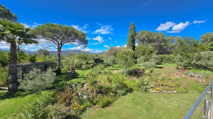 Image No.26-4 Bed House for sale