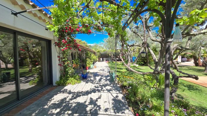 Image No.27-4 Bed House for sale