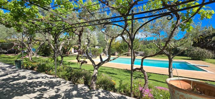 Image No.3-4 Bed House for sale