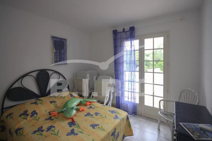 Image No.21-5 Bed House for sale