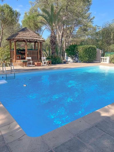 Image No.24-5 Bed House for sale