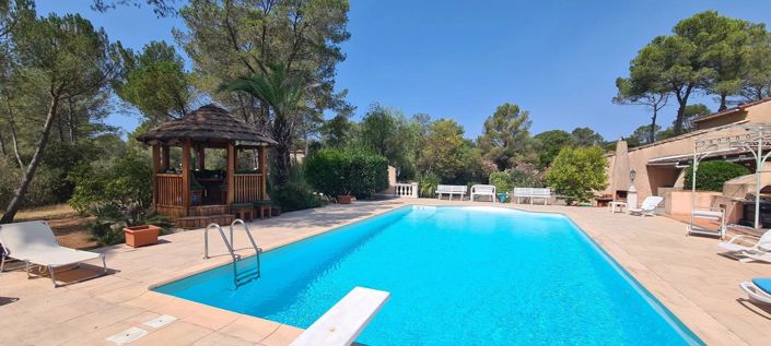 Image No.3-5 Bed House for sale