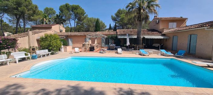 Image No.4-5 Bed House for sale