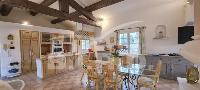 Image No.5-5 Bed House for sale