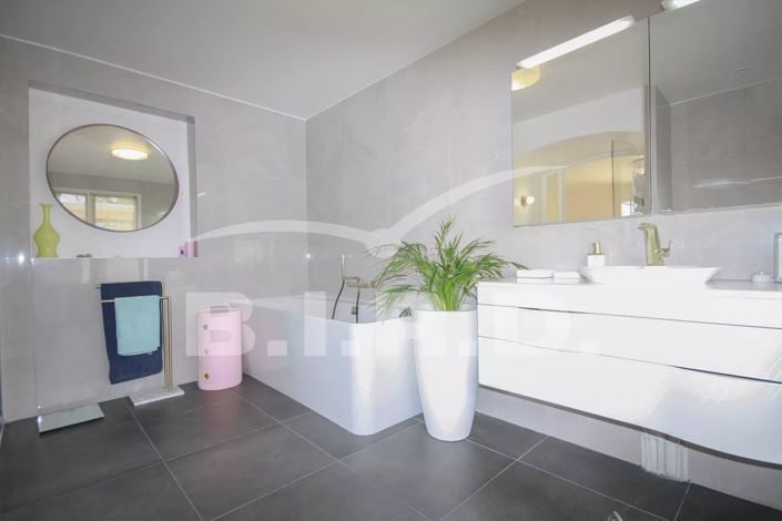 Image No.14-Maison de 4 chambres à vendre à Saint-Raphael