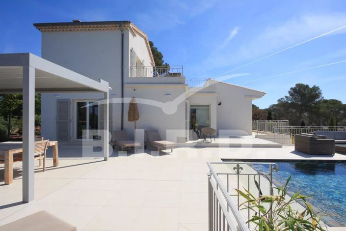 Image No.26-Maison de 4 chambres à vendre à Saint-Raphael