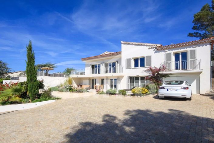 Image No.4-Maison de 4 chambres à vendre à Saint-Raphael