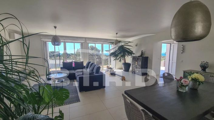 Image No.6-Maison de 4 chambres à vendre à Saint-Raphael