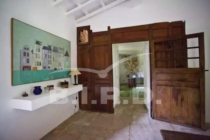 Image No.18-10 Bed House for sale