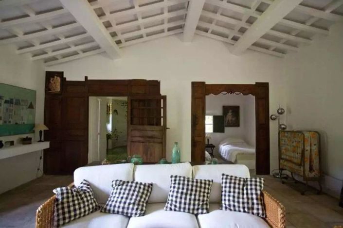 Image No.19-10 Bed House for sale