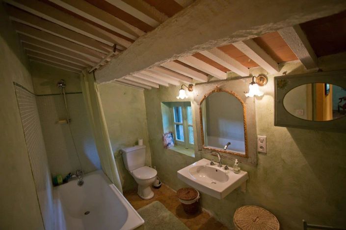 Image No.22-10 Bed House for sale