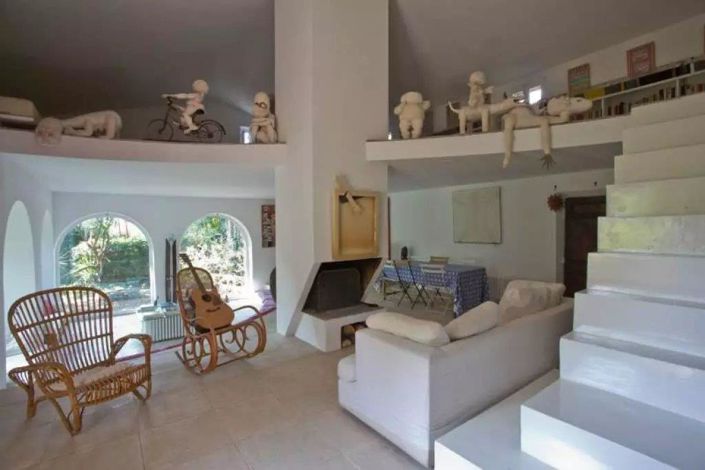 Image No.9-10 Bed House for sale