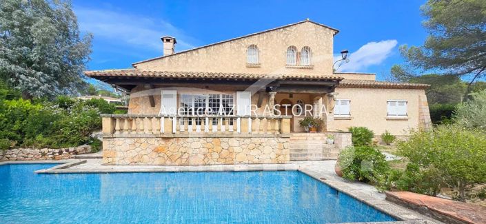 Image No.2-6 Bed House for sale