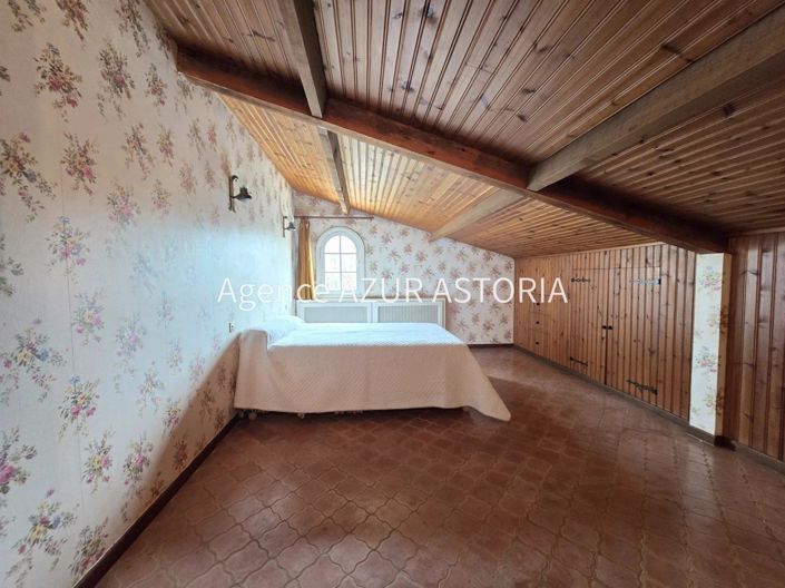 Image No.24-Maison de 6 chambres à vendre à Saint-Raphael