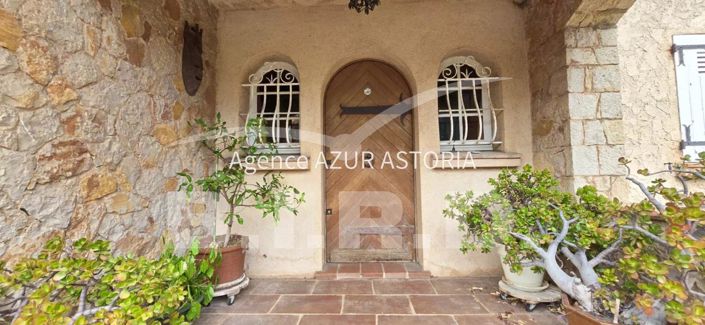 Image No.6-6 Bed House for sale